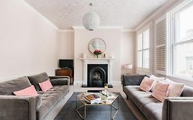 Charlotte Street Apartment
